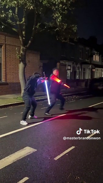 Darth Vader vs Maul: Epic Lightsaber Duel with VFX