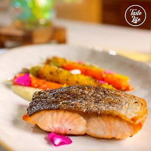 419K views · 2.8K reactions | Join Chef Diaz as he shows us how to prepare a hearty Icelandic salmon, seared with a perfect crisp. Recipe: https://www.tasteshow.com/product/pan-seared-icelandic-salmon-glazed-heirloom-carrots-furikake-vanilla-parsnip-puree_33803.html | Taste Life | Facebook