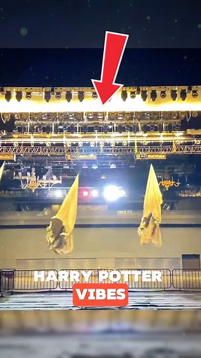 A Truly Dramatic and Surprising Effect 🎭⚡ The Kabuki drop curtain creates instant visual impact, revealing performers or scenes in a flash. It's a favorite in theaters and events because it adds suspense, excitement, and a magical wow factor that boosts audience engagement and attention. Credits : @yakovlevskystudio813, @ShowTexWorldWide, @FisherTechnical, @sewwhatinc, @timothytay4744, /YT #ShowBiz #theater #eventplanner #usa #trendingreelsvideo | WebEye News