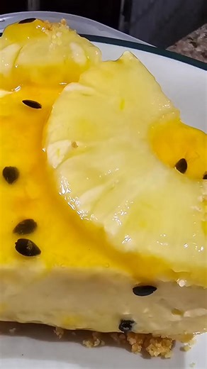 Melisha David on Instagram: "Easy Pineapple Fridge Tart Melisha David #MelsChristmasEdition Ingredients • 1 packet Tennis Biscuits • 100g melted butter • 2 packets pineapple jelly • 1 cup boiling water • 2 cups fresh cream • 1 granadilla pulp • 1 can pineapple rings Method 1. Crush the Tennis Biscuits. 2. Mix in the melted butter, press into a flat dish and chill in the fridge for 10 minutes. 3. Combine the jelly powder with boiling water and mix until all granules are dissolved. 4. Mix 3 tables