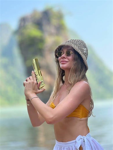 No One Leaves James Bond Island Without Doing This 😂📸