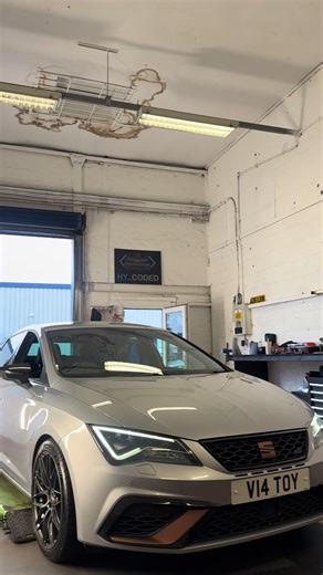 Mk3.5 Cupra Splitter Installation with Custom Spats