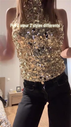 Look tendance : Petit haut à strass pour un style unique