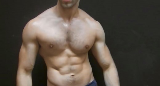 The summer aesthetic https://linktr.ee/musclemasterkevin #muscle #flex #flexing #bodybuilder #bodybuilding #bodybuildingmotivation #fitness #fitnessmotivation #abs #cashmaster #musclemaster #biceps