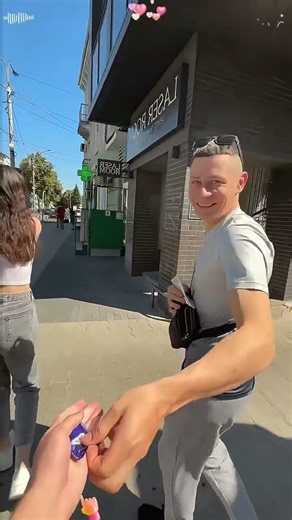 Random pranks 😂🤣😜🤪 #fouryou #coffeelatteart #funny #funnyprank #prankideas #prankvideo