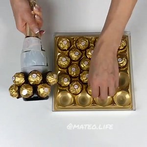 How to turn your bottle of champagne into a chocolate-covered pineapple 💯 | MetDaan Creative