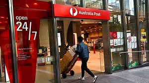 Australia Post embarks on hiring spree