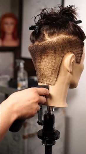 CHRIS HEMSWORTH short haircut, EXTRACTION Netflix #cosplay