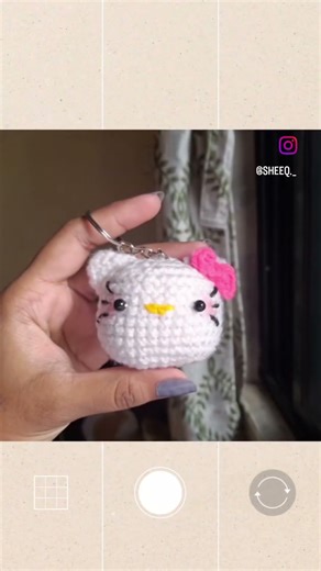 The cutest crochet #handmade hello kitty 😺 keychain ❤️❤️✨️✨️💗 #crochet