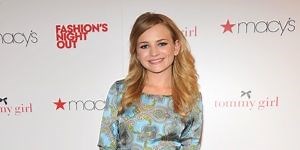 Tommy Girl Britt Robertson Talks Fall Style!