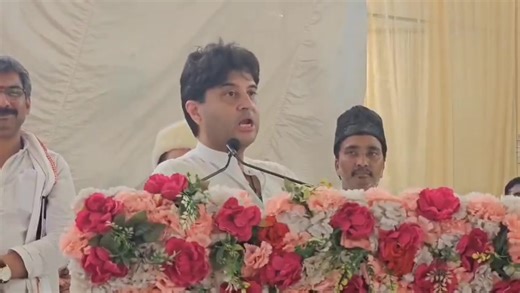 58K views · 2.3K reactions | DTC (delhi transport corporation) महाराजा माधो राव सिंधिया प्रथम की देन है : ग्वालियर #Madho_Rao_100 | Fans of Jyotiraditya Madhavrao Scindia | Facebook