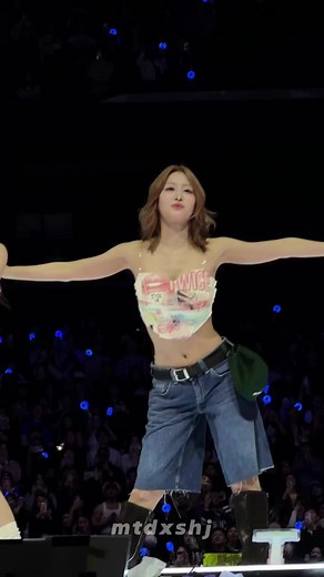 Twice Momo: Beautiful Performance & Tour Highlights