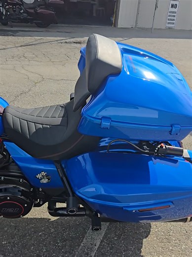 Beautiful bagger detailed right ✅️👌 #m8 #vtwin #cvo #harleydavidson #motorcycle