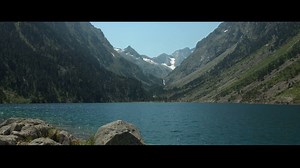 Vous êtes à Cauterets-Pont d'Espagne, jardin merveilleux des Pyrénées gardé par le seigneur Vignemale, plus haut sommet de la chaîne. | Hautes Pyrénées