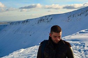 Meet the Man with 7,000 Tinder Matches