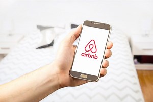 8 Best Portable Door Locks (2025 Reviews & Buyer's Guide)