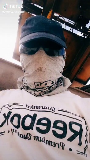 Xxxxxccc (@www.cccccc)’s videos with