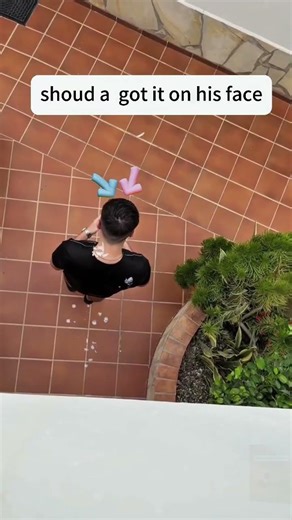 Fake bird poop prank 🤣#funny #funnyvideo #prank #foryou #fyp