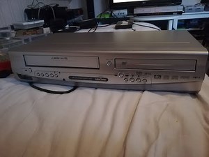 Funai DPVR-6530 DVD VCR combo