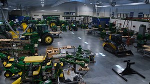 11 reactions | Opportunities abound for graduates with agriculture college degrees. With an estimated 59,400 openings annually, employer demand for the next generation of Ag professionals remains high! Learn more about VU's Agribusiness, John Deere, Horticulture, and Purdue Ag Transfer programs: bit.ly/3PfUQQI | Vincennes University | Facebook