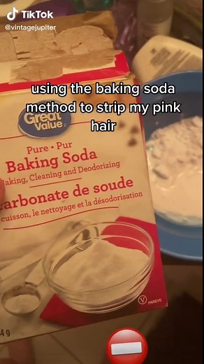 DIY Hair Dye Stripping With Baking Soda Tutorial