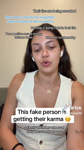 this lowkey resonates for me too so l couldn't stop laughing #lovetarot #tarotreadinglove #tarotforlove #tarotcardreading #tarotreadings