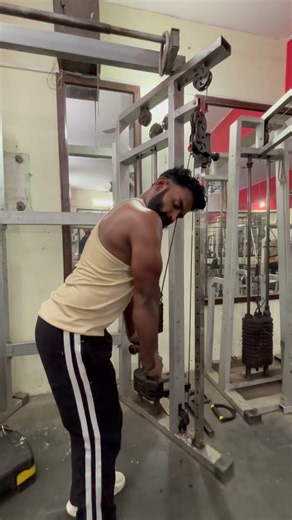 #fittness#trinding#tricepsworkout