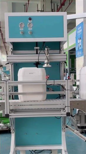 Empty bottles leak tester with one workstation for chemical drum #automatic #machine #leak