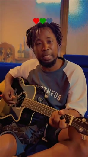 🔴 #Vidéo : Le prince national, Dez altino interprète la chanson : " Daniel dans le trou". Crédit Vidéo : BF1 REEM Wakato. ✍🏼 | Fresh Burkina