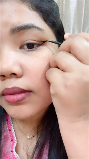 Eyeliner Tutorial 👀 #eyes #shorts #viralvideo #trendingshorts