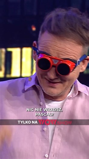 Minionki? Nie. To tylko Rafał i Pascal testujący, ile można poczuć i zrobić, nie widząc absolutnie nic 🤣 Cały odcinek Pacześ Show z Pascalem Brodnickim dostępny na WOW.SHOW 💥 #wowshow, #Paczes#Show #cooglądać #pascal