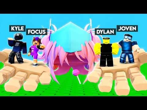 TROLLING MY FRIENDS in ROBLOX VR HANDS..