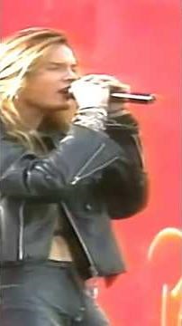 Skid Row performing “Big Guns” LIVE in Russia