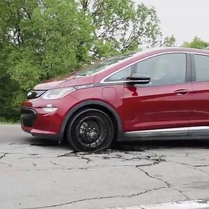 2.5M views · 29K reactions | New Airless Tires Bring an End to Punctures  | Interesting Engineering | Facebook