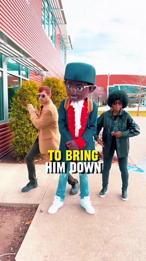 But much love to the short king community! Sources: Washington Post, The Oxford Handbook of Comic Book Studies, History(.)com #blackcreators