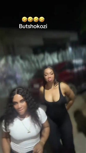 Collage avec Gaz Mawete et Ninita : Moments Inoubliables