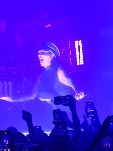 The Beautiful People ✨️ @Marilyn Manson 11.02.25 #Milano #marilynmanson #live #manson