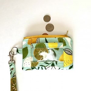 Charlotte Lanyard Wallet PDF Sewing Pattern: ID Badge Holder - Etsy