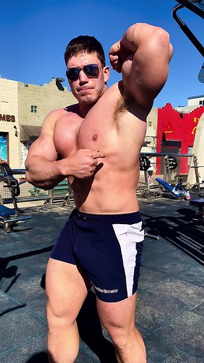 Effective Cable Pullover Workout: 25 Reps x 4 Sets