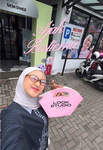 Pengalaman Makeup di Emina Beauty Co-Lab Purwokerto