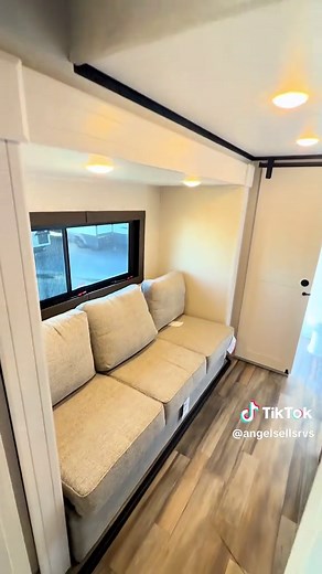 2026 Highland Ridge Open Range 3X 393TBR 😍 This full-time fifth wheel has 3 bedrooms, a loft and 2 full bathrooms! Perfect full-time RV floor plan for large families living the full-time RV lifestyle! #rv #camper #fifthwheel #fulltimerv #rvtour