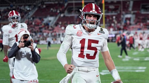50 Cent 'Many Men' performance has Alabama QB Ty Simpson hyped