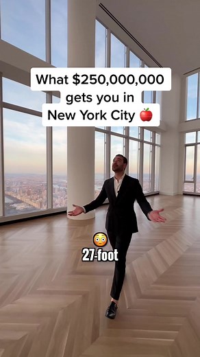Want to see what $250,000,000 gets YOU in New York City 🤔 || #nyc #newyorkcity #luxurylife #luxuryhomes #luxuryrealestate #realestateinvesting #penthouse