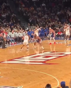 39K views · 1.3K reactions | No one puts on a show like STEPH CURRY  (via deantae/TW, alexmattina/IG) | Overtime | Facebook