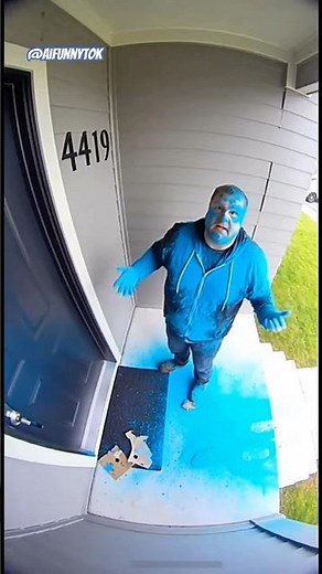 INSTANT KARMA for these Porch Pirates