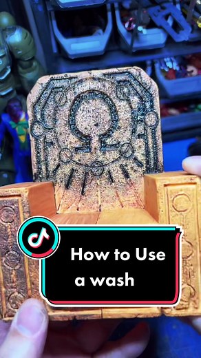 How to use a wash #tutorial #howto #diy #actionfigures #marvellegends #fyp #marvel #dcmultiverse #Weathering #repaint #lexlithor #comics
