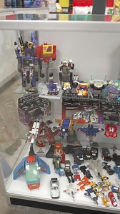 The G1 Transformer Case! 🤩 Help Thomy go home today by buying some Transformers! #dvt #transformers #dallas | Dallas Vintage Toys