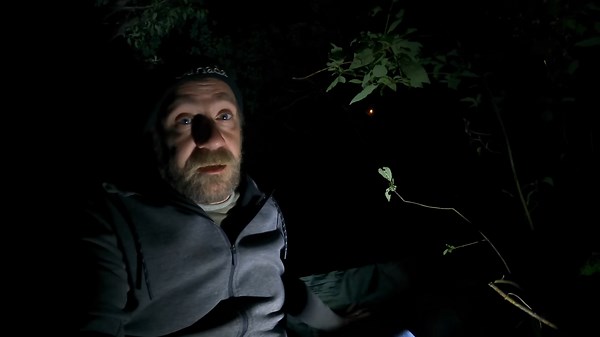 He slipped behind Home Depot after dark, security never found him - Stealth camping at its finest
