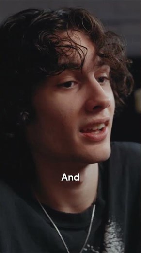 Why sombr uses bongos in all of his tracks