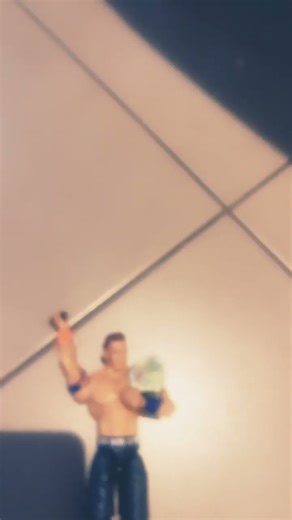 Droping my phone on my self to see what face I make